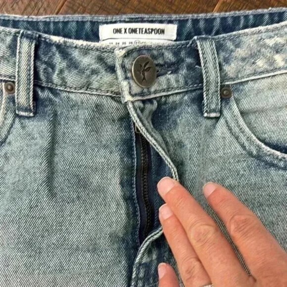 One Teaspoon High Waisted Denim Fitted Skirt - Picture 5 of 12